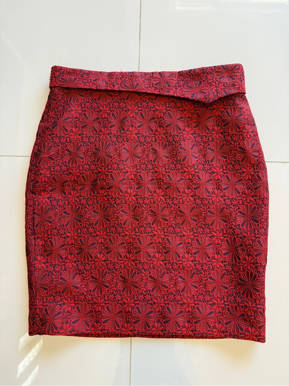 K & Company Red Floral Jacquard Pencil Skirt